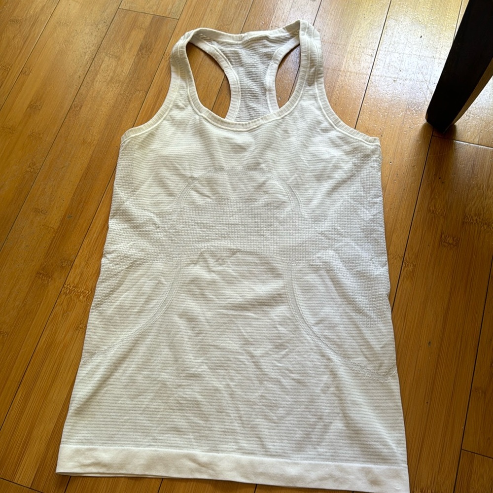 White Lulu lemon